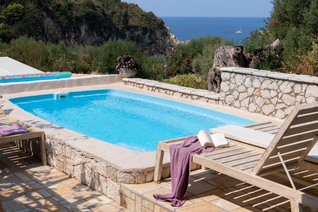Villa Christianna Studios Áyios Nikítas 외부 사진