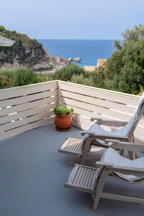 Villa Christianna Studios Áyios Nikítas 외부 사진