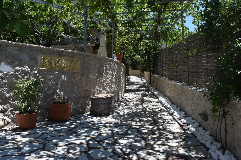 Villa Christianna Studios Áyios Nikítas 외부 사진